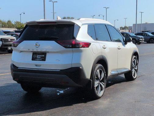 2021 Nissan Rogue SL