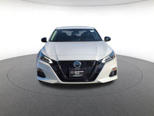 2022 Nissan Altima SR FWD