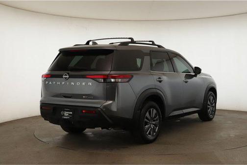 2022 Nissan Pathfinder SV 4WD