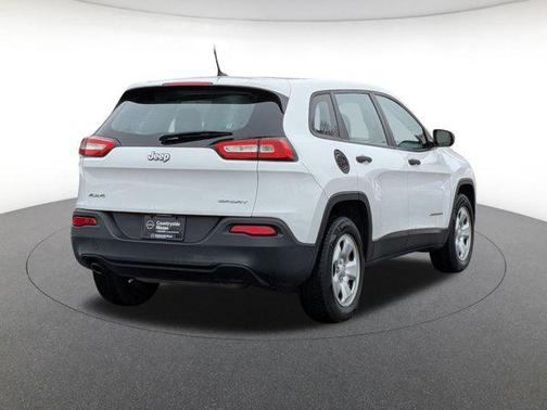 2017 Jeep Cherokee Sport