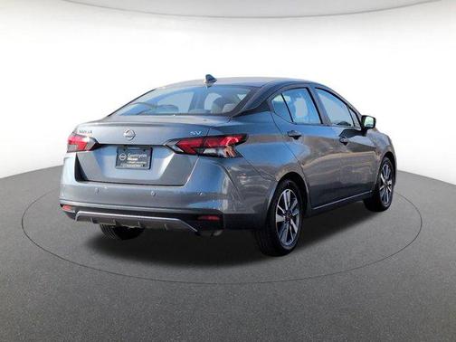 2023 Nissan Versa 1.6 SV