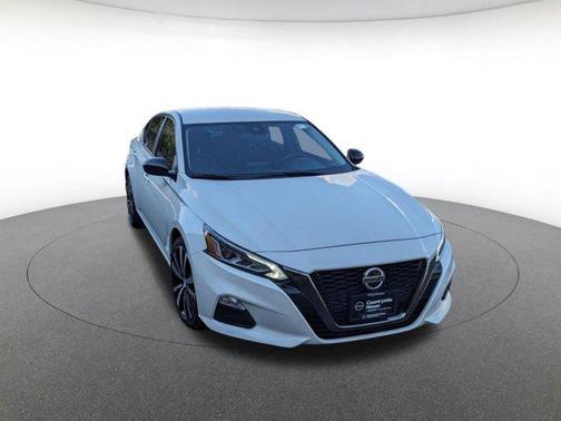 2021 Nissan Altima SR Intelligent AWD