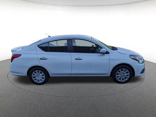 2019 Nissan Versa 1.6 SV