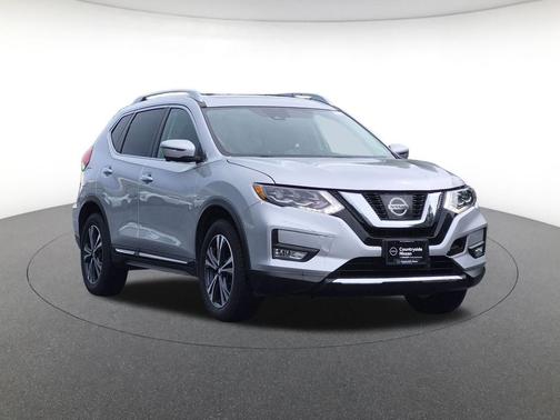 Brilliant Silver 2017 Nissan Rogue SL