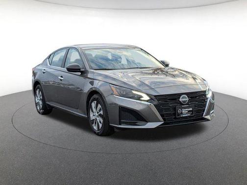 2025 Nissan Altima S FWD