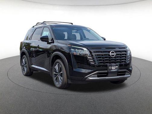 Super Black 2026 Nissan Pathfinder Platinum