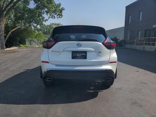 2023 Nissan Murano SL FWD