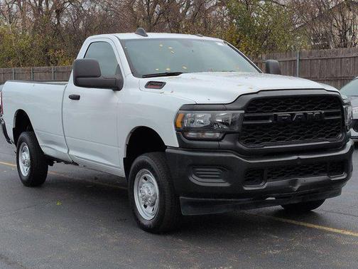 2024 RAM 2500 Tradesman Regular Cab 4x4 8' Box