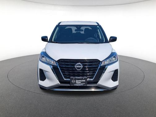 Fresh Powder 2024 Nissan Kicks S