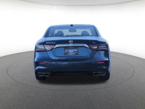 2022 Nissan Maxima SL