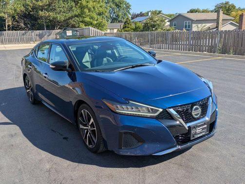 2022 Nissan Maxima SL