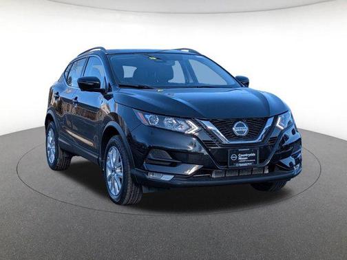 2022 Nissan Rogue Sport SV