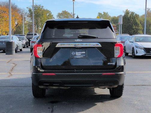2022 Ford Explorer Base