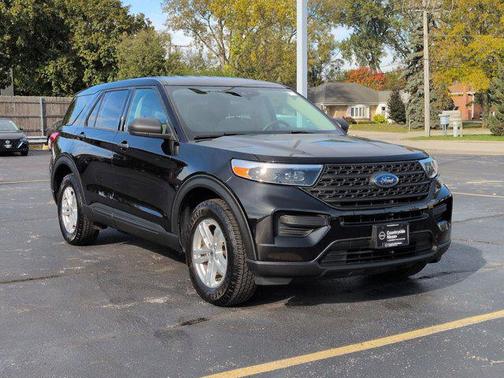 2022 Ford Explorer Base