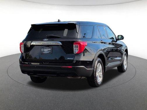 2022 Ford Explorer Base