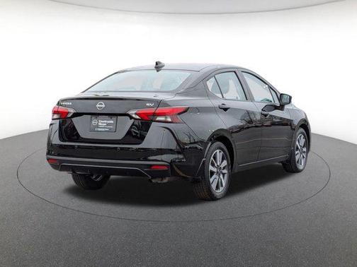 2024 Nissan Versa 1.6 SV