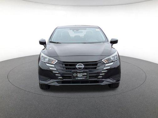 2024 Nissan Versa 1.6 SV