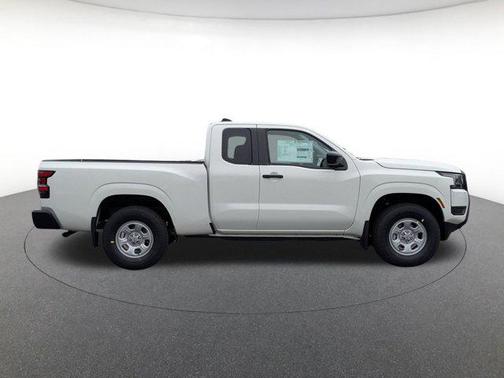 2025 Nissan Frontier S