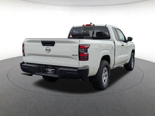 2025 Nissan Frontier S