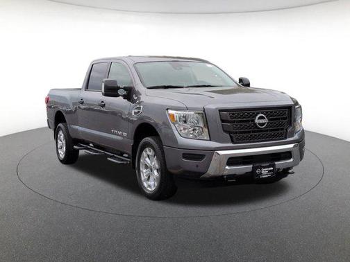 2024 Nissan Titan XD SV