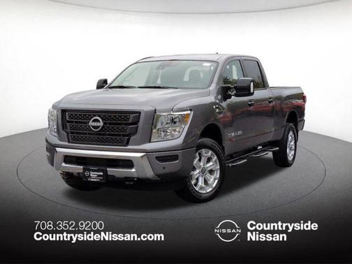 2024 Nissan Titan XD SV