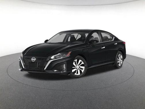 Super Black 2025 Nissan Altima S FWD
