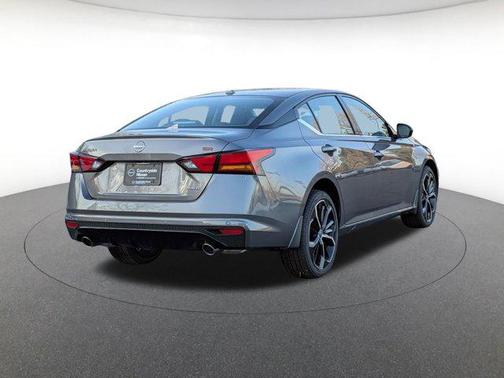 2025 Nissan Altima SR AWD