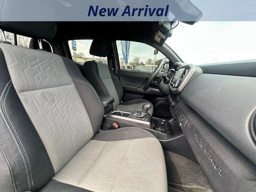 2020 Toyota Tacoma SR5