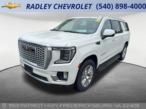 White Frost Tri-Coat 2021 GMC Yukon XL Denali