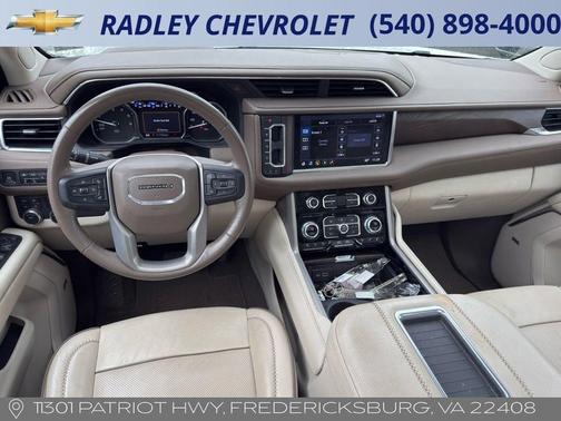 White Frost Tri-Coat 2021 GMC Yukon XL Denali