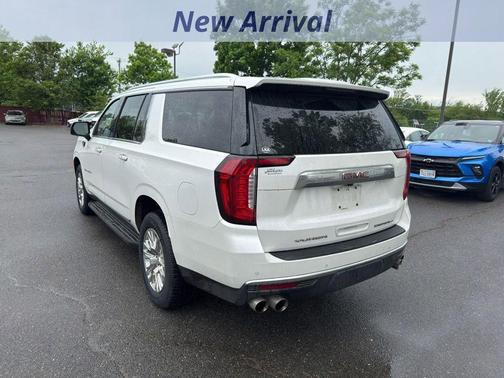 White Frost Tri-Coat 2021 GMC Yukon XL Denali