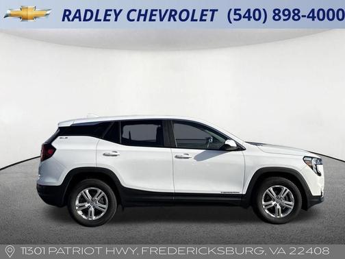 2024 GMC Terrain SLE