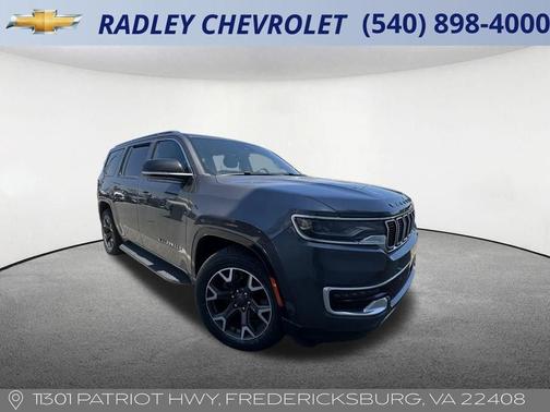 Baltic Gray 2024 Jeep Wagoneer Series III