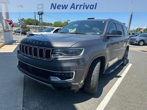 Baltic Gray 2024 Jeep Wagoneer Series III