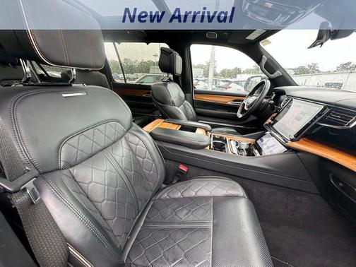 Bright White Clearcoat 2024 Jeep Grand Wagoneer L Series III