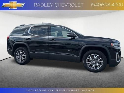 2023 GMC Acadia SLT