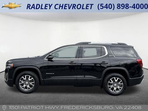 2023 GMC Acadia SLT