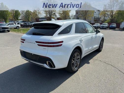 White 2025 Genesis GV70 2.5T