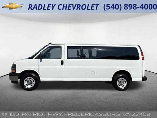 2024 Chevrolet Express 3500 LT