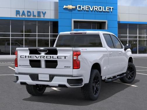 Summit White 2026 Chevrolet Silverado 1500 RST