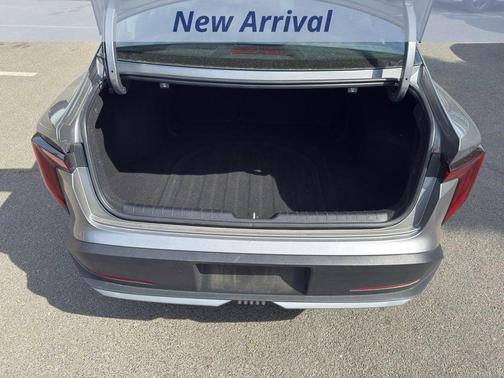 Gray 2025 Kia K4