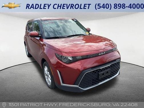 Orange 2025 Kia Soul LX