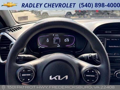 Orange 2025 Kia Soul LX