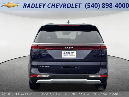 2023 Kia Carnival LX