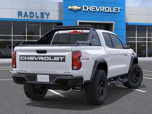 Summit White 2026 Chevrolet Colorado ZR2
