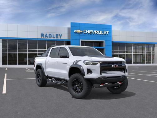 Summit White 2026 Chevrolet Colorado ZR2