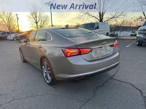 2024 Chevrolet Malibu 2LT