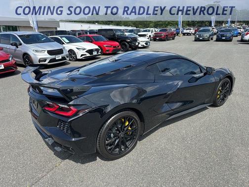 2025 Chevrolet Corvette Stingray w/2LT