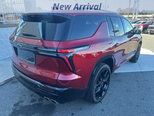2024 Chevrolet Traverse RS