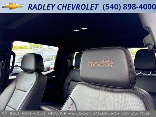 Dark Ash Metallic 2024 Chevrolet Silverado 1500 High Country